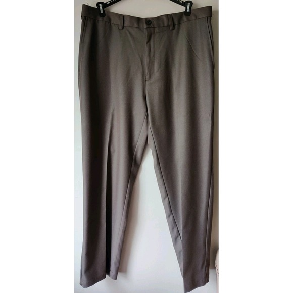 Haggar Dress Pants Men's 38x30 Brown Slant Pockets Wide Leg - Picture 1 of 5